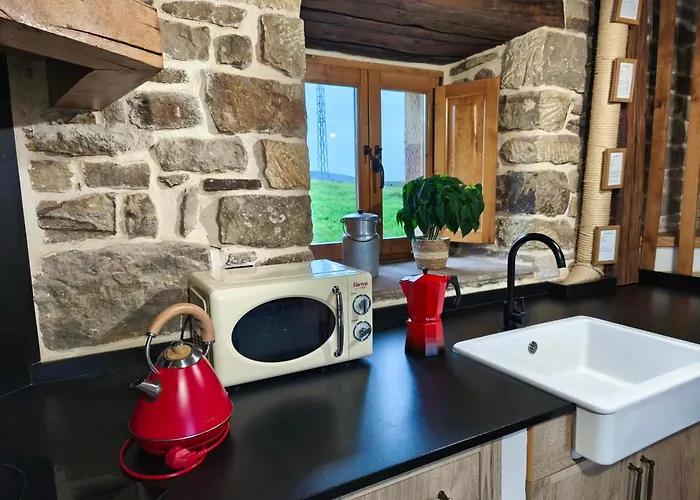 Brenagudina - Pasiega Con Piscina Climatizada